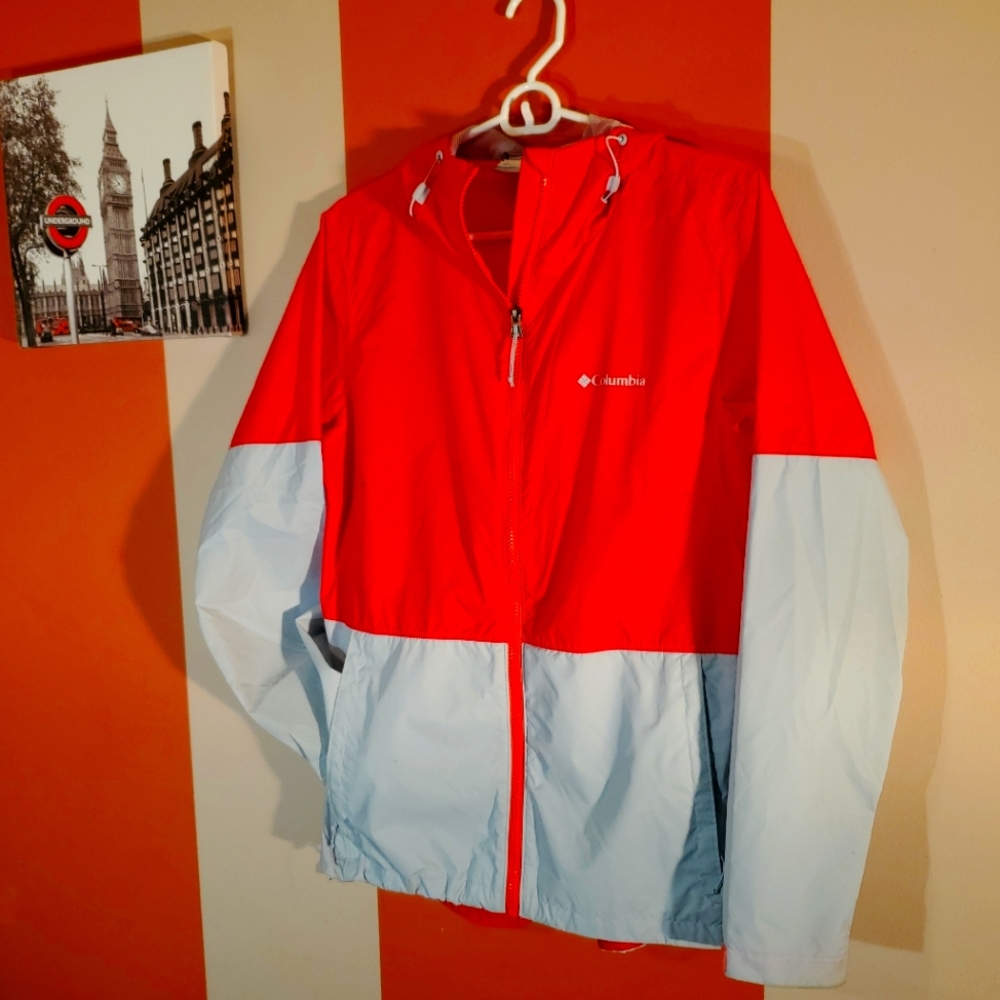 Columbia Women's Rain and Wind Jacket